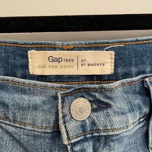 Gap Boyfriend Denim Shorts Size 27
